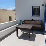 بيت للعطل The Blue Dome House